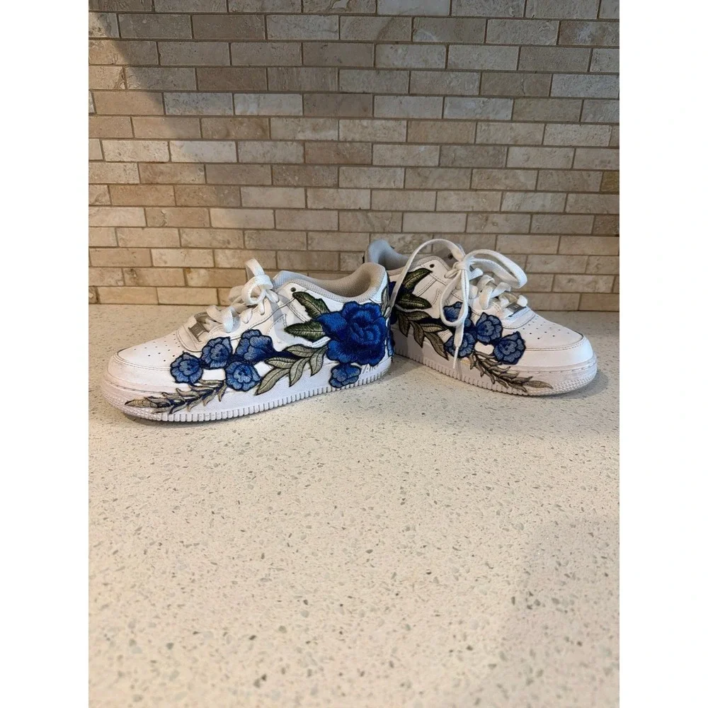 Nike Air‎ Force 1 Custom Floral Sneakers Youth Size 5 White Blue Shoes